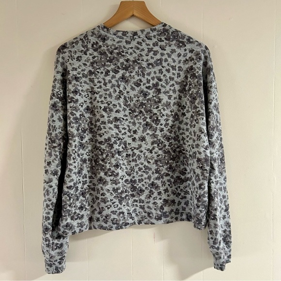 Athleta Studio to Street Sweatshirt in Heather Gray Libra sz XXS - Picture 4 of 4